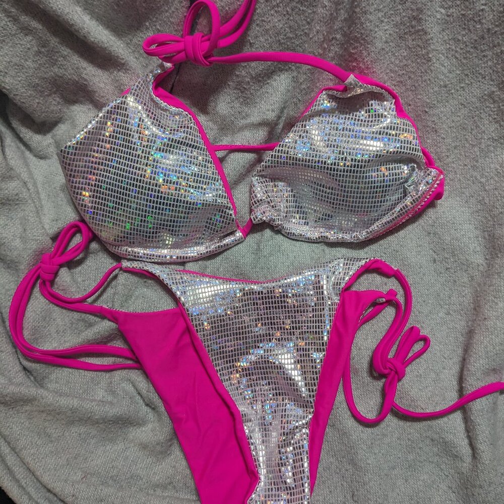 Shimmer bikini